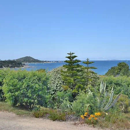 Mare Noi شقة Pietrosella